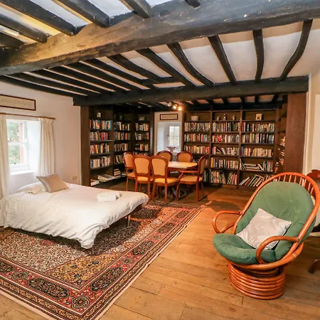 The Annex - Eden House