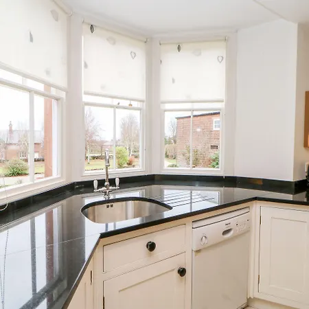 Casa de Férias The Annex - Eden House