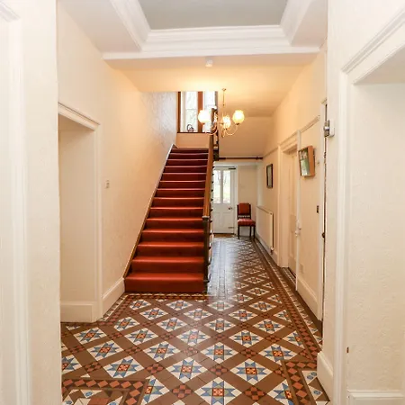 Casa de Férias The Annex - Eden House *